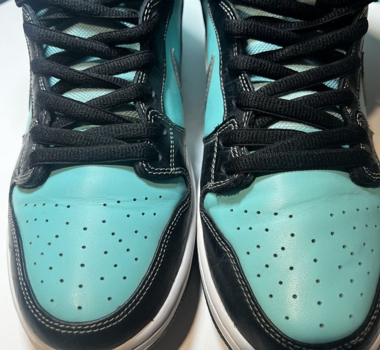 Nike Tiffany Dunk High