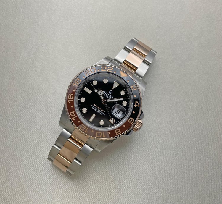 Rolex Gmt-master Ii Bicolor Root Beer Gold Steel 126711chnr