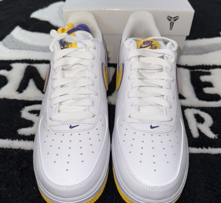 Nike Air Force 1 Kobe Bryant size 10