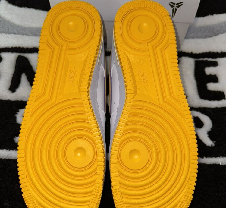 Nike Air Force 1 Kobe Bryant size 10