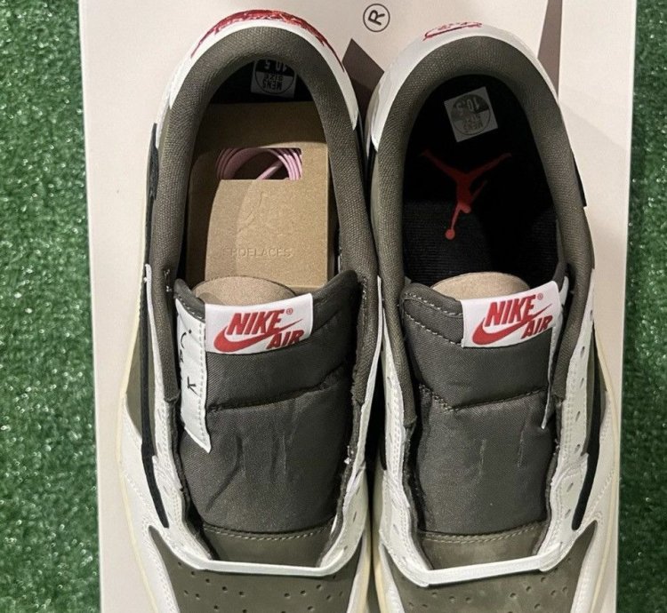 Nike Travis Scott Jordan 1 Low Medium Olive