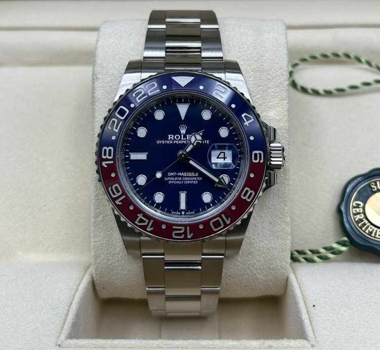 Rolex Gmt-master Ii Blue Dial White Gold Pepsi 126719blro
