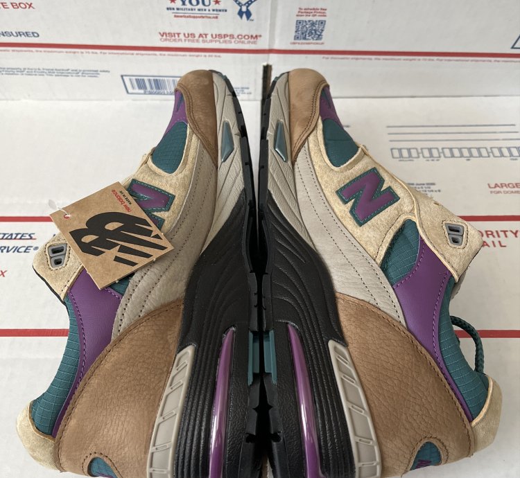 New Balance 991 Miuk Palace