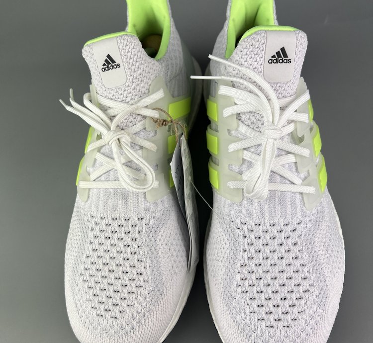 Adidas Ultraboost 5 0 Dna Glow In Dark Us10