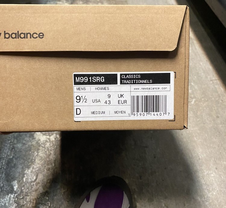 New Balance 991 Stray Rats