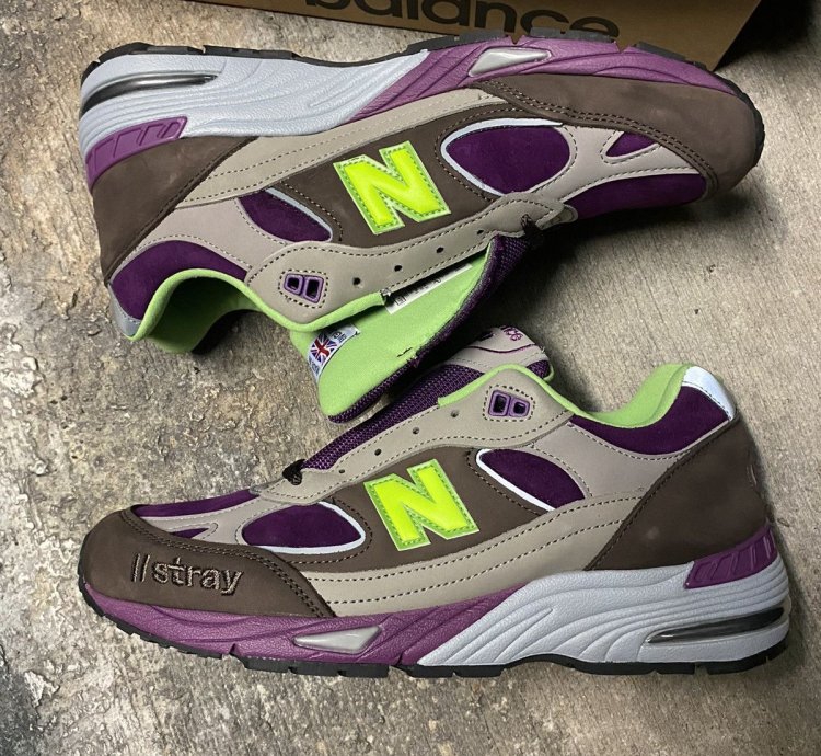 New Balance 991 Stray Rats