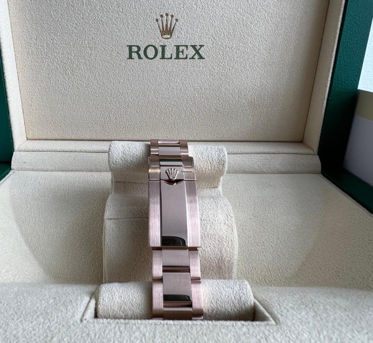 Rolex Gmt-master Ii Everose Root Beer - 18k Rose Gold - 2024 - 126715chnr