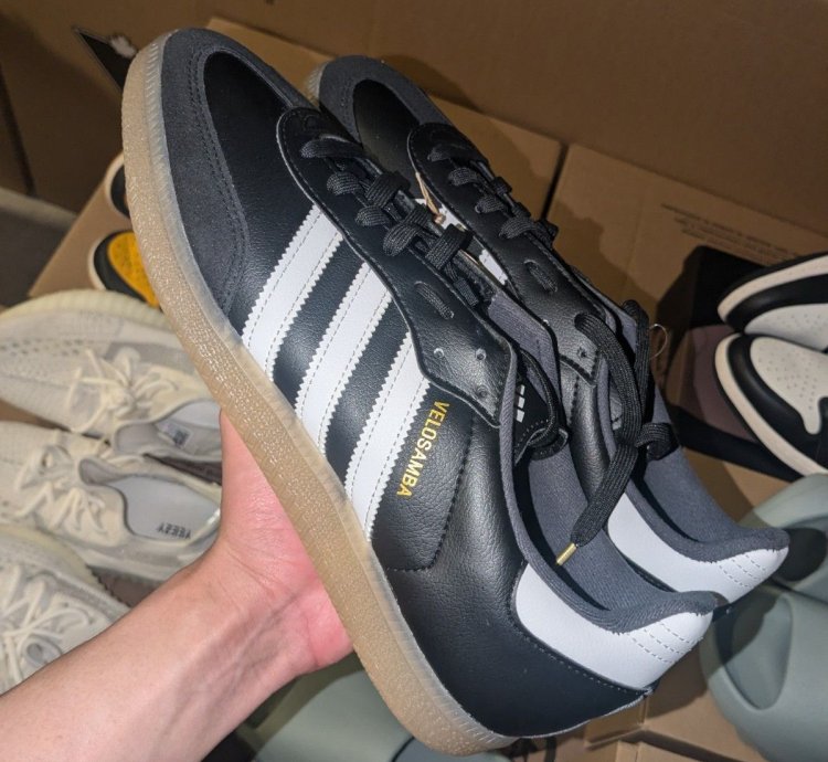 Adidas Velosamba Black Gum Size 10 Us Men New No Box