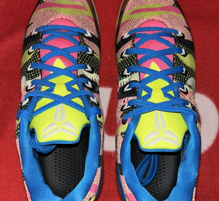 Nike Id Kobe 9 Ix Nikeid 688501-992 Size 12 Glow In The Dark