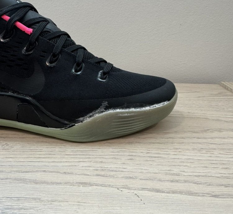 Nike Id Kobe 9 Yeezy Black Solar Red Mens Size 8 5