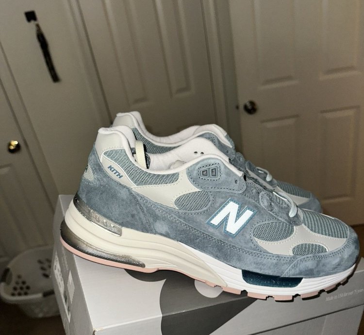 New Balance 992 Kith