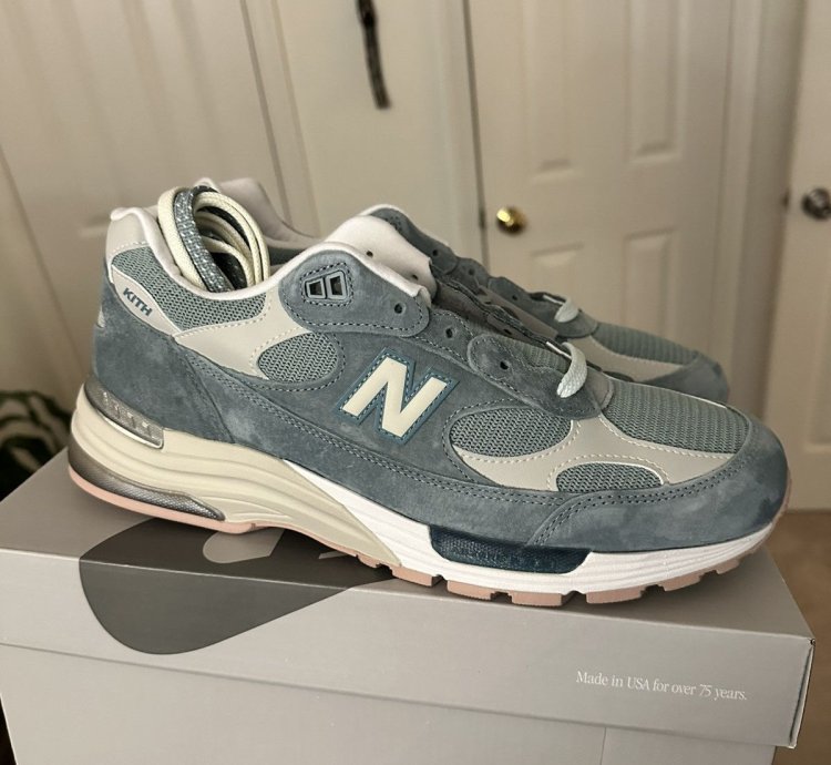 New Balance 992 Kith