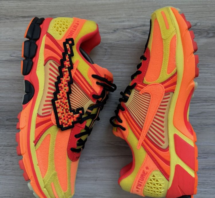 Nike Zoom Vomero 5 Doernbecher