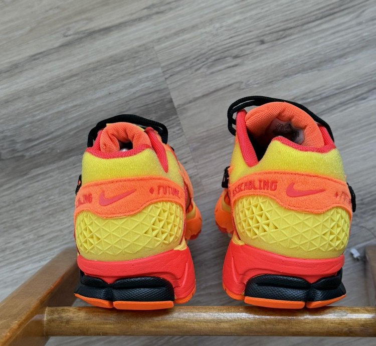 Nike Zoom Vomero 5 Doernbecher