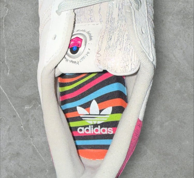 Adidas Vic Lloyd Superstar Chicago Plays Harder