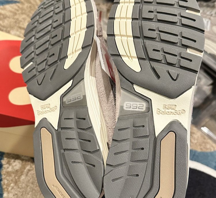 New Balance 992 Mushroom Moonrock U992mm