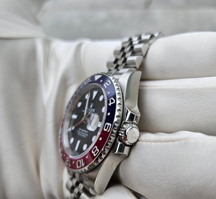 Rolex Gmt-master Ii Full Set With Travel Case And All Protective Stickers