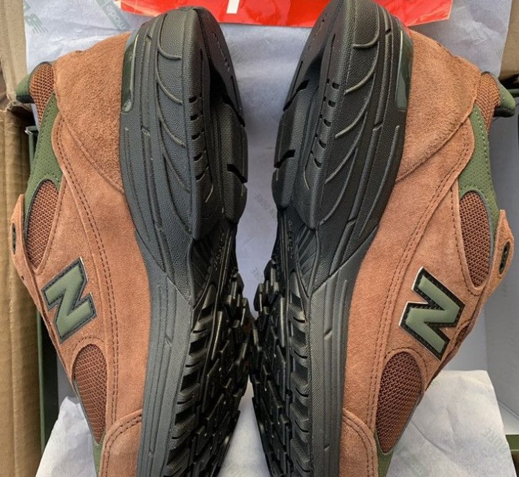 New Balance 993 Aime Leon Dore Brown