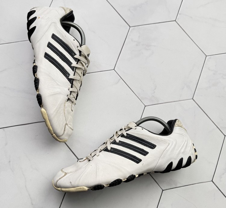 Adidas Vintage Sneakers