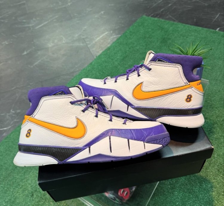 Nike Kobe 1 Protro Think 16 Close Out
