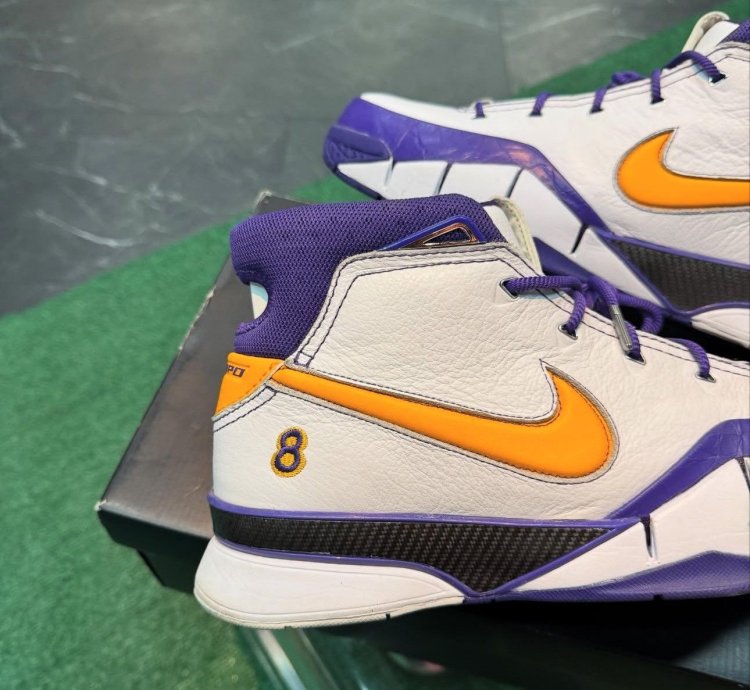 Nike Kobe 1 Protro Think 16 Close Out