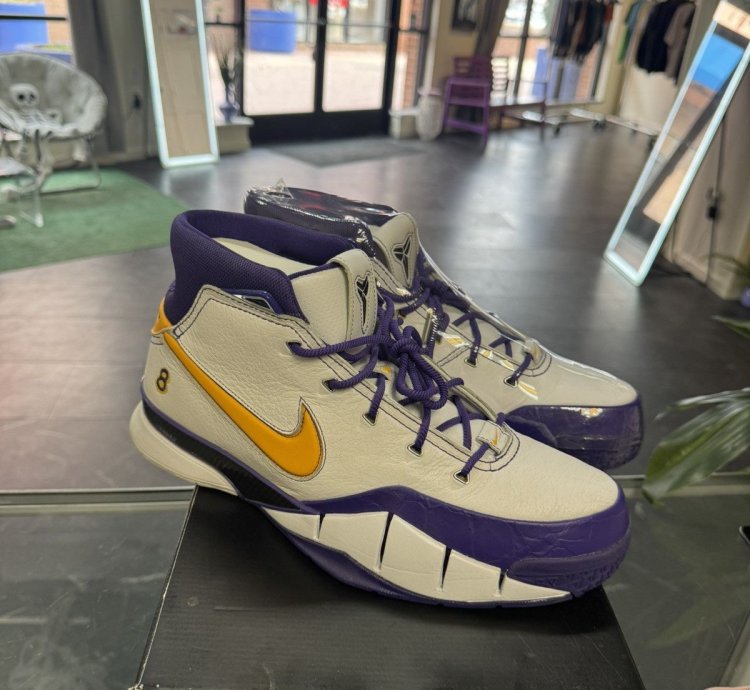 Nike Kobe 1 Protro Think 16 Close Out