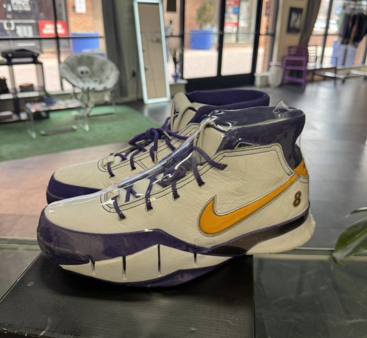 Nike Kobe 1 Protro Think 16 Close Out