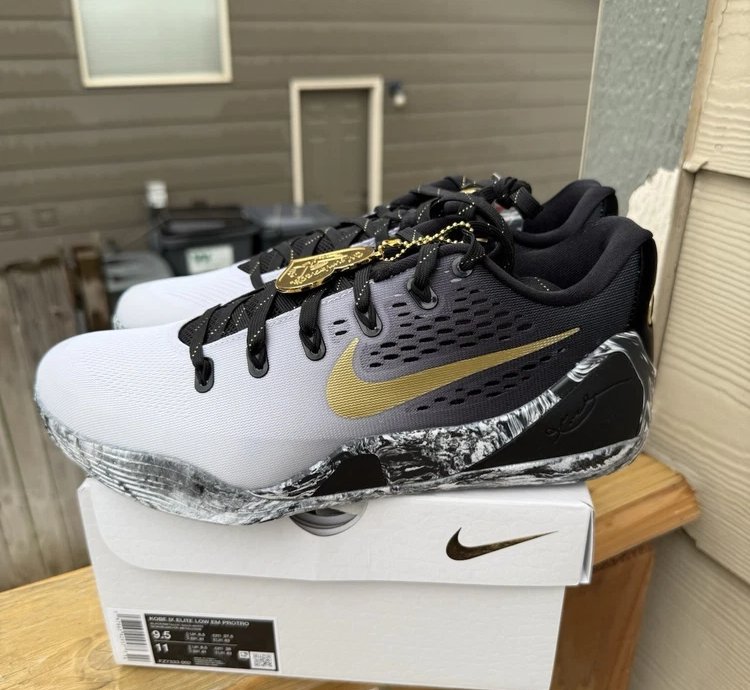 Nike Kobe 9 Em Low Protro Mambacita