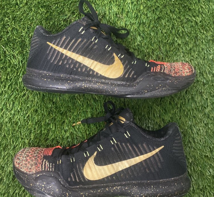Nike Kobe 10 Elite Christmas