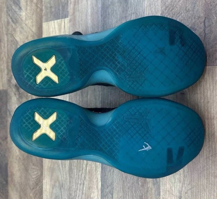 Nike Kobe 10 Elite Commander