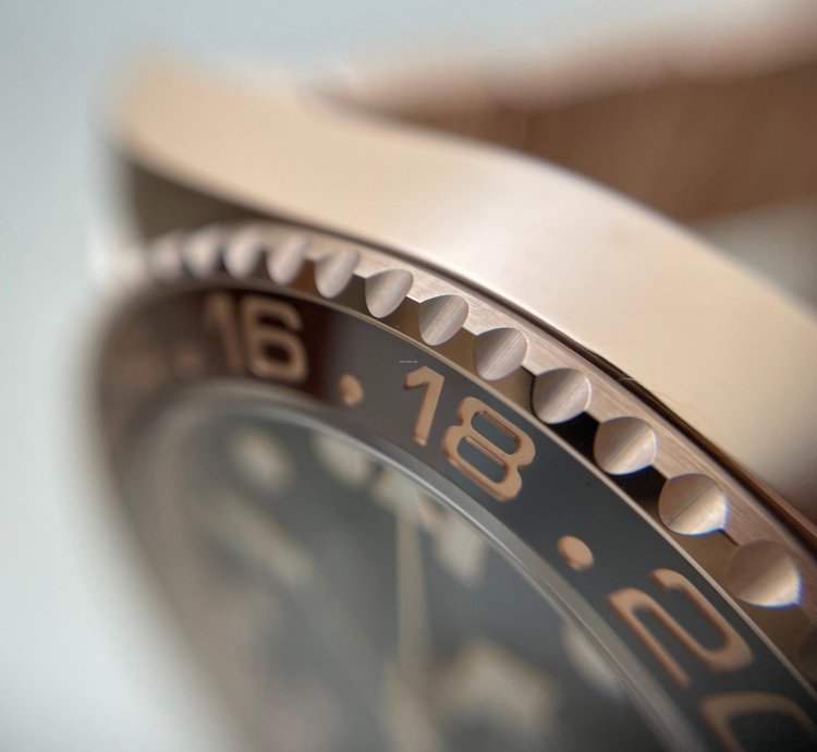Rolex Gmt-master Ii In Rose Gold With Black Brown Bezel 126715