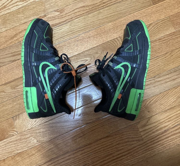 Off White Green Strike Dunks