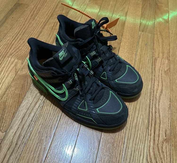 Off White Green Strike Dunks