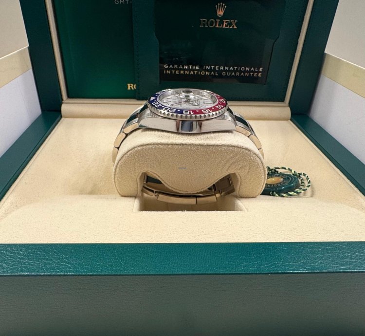 Rolex Gmt-master Ii Like New 2024 Superman Full Set Meteorite White Gold
