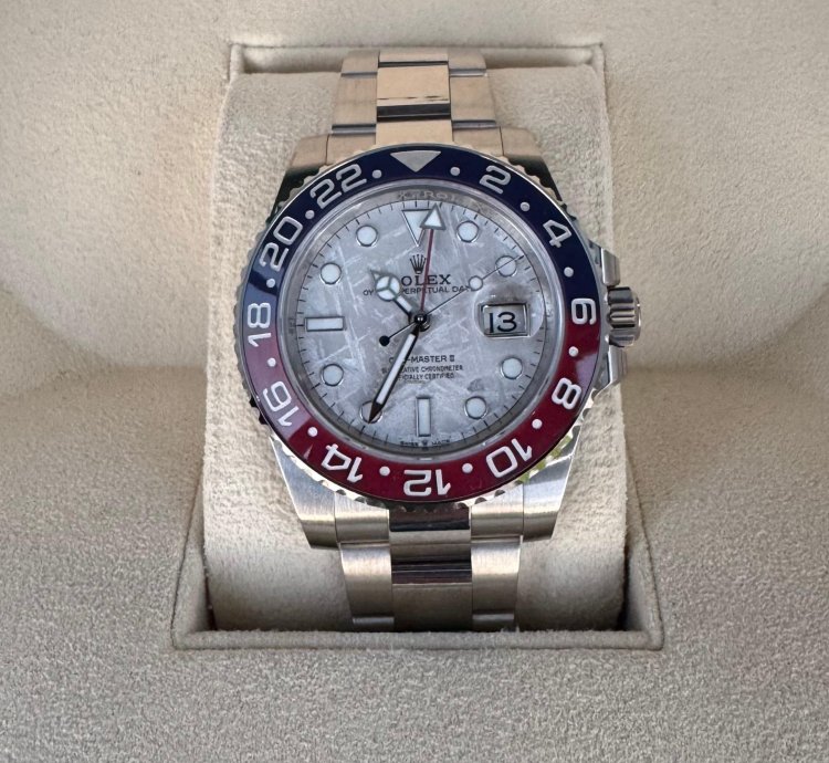 Rolex Gmt-master Ii Like New 2024 Superman Full Set Meteorite White Gold