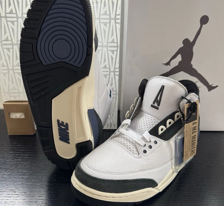 Air Jordan 3 Retro Og Sp A Ma Maniére Diffused Blue