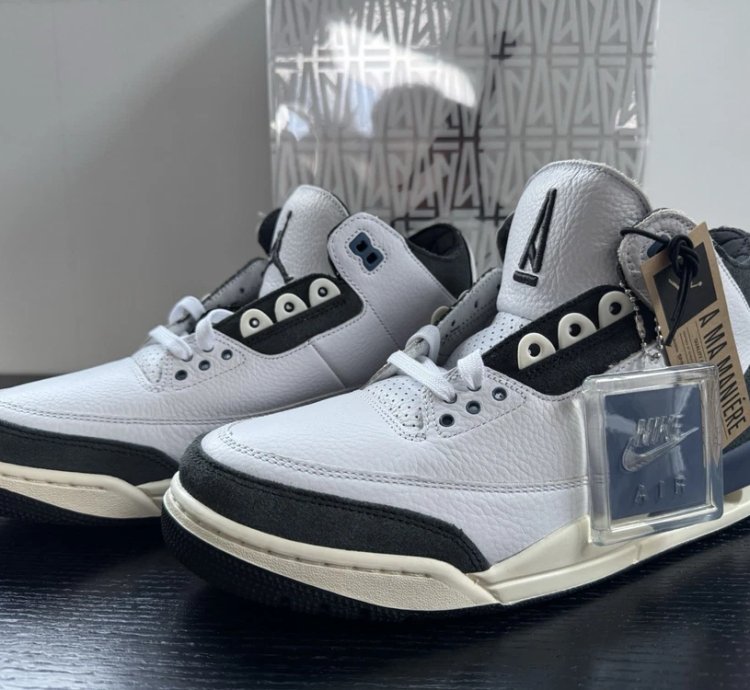 Air Jordan 3 Retro Og Sp A Ma Maniére Diffused Blue