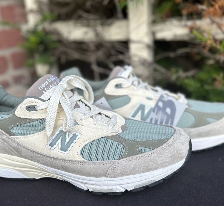 New Balance 993 Usa Kith Spring 101 Peyote
