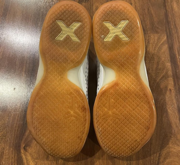 Nike Kobe 10 Mid Ext White Gum 802366-100