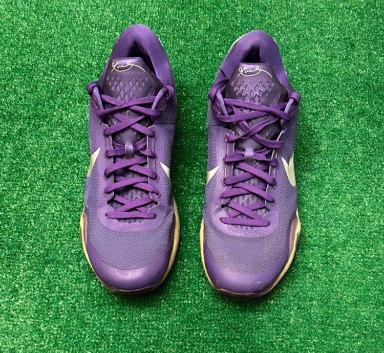Nike Kobe 10 Sneaker Mens Size 16 Purple Basketball 2015 Mens