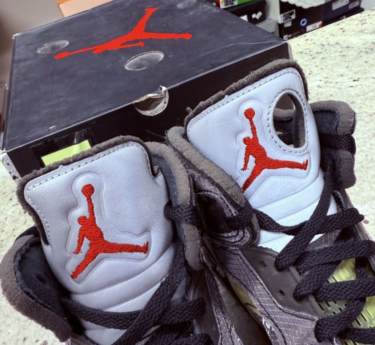 Off White Muslin Jordan 5s