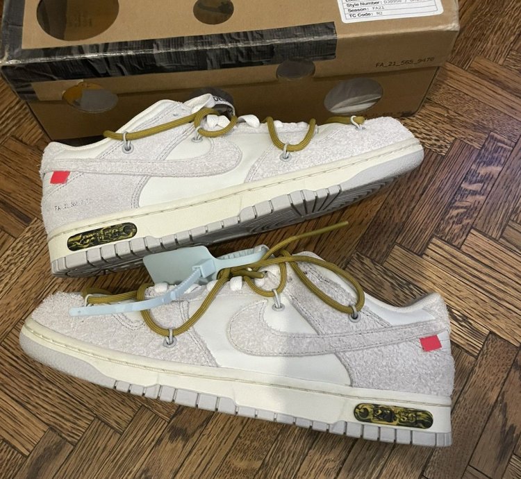 Off White Nike Dunk Low Lot 37
