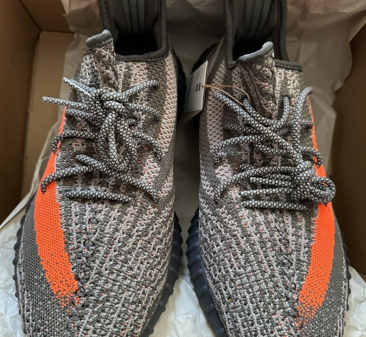 Adidas Yeezy 350 Boost Carbon Beluga