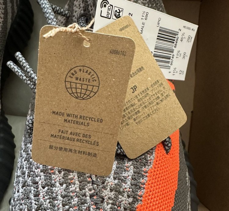 Adidas Yeezy 350 Boost Carbon Beluga