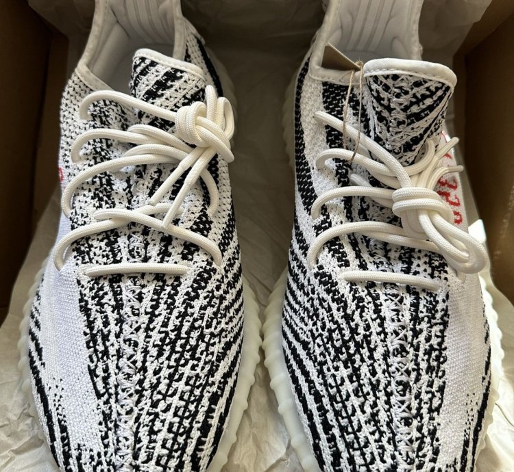 Adidas Yeezy 350 Boost V2 Zebras