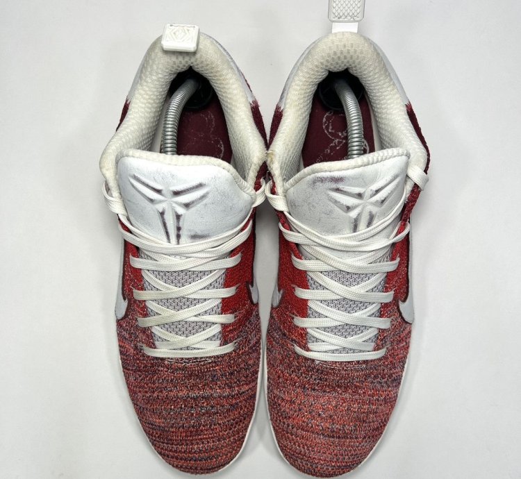 Nike Kobe 11 Elite Low 4kb Red Horse Shoes Size 10