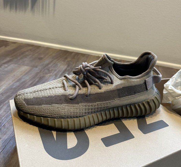 Adidas Yeezy 350 V2 Boost - Earth -