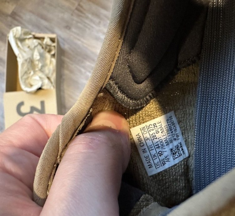 Adidas Yeezy 350 V2 Boost - Earth -