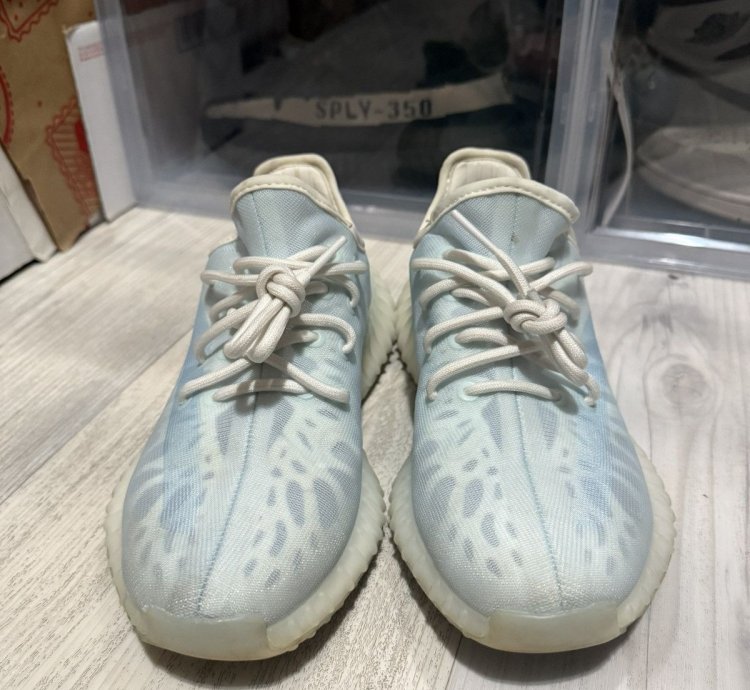 Adidas Yeezy 350 V2 Mono Ice