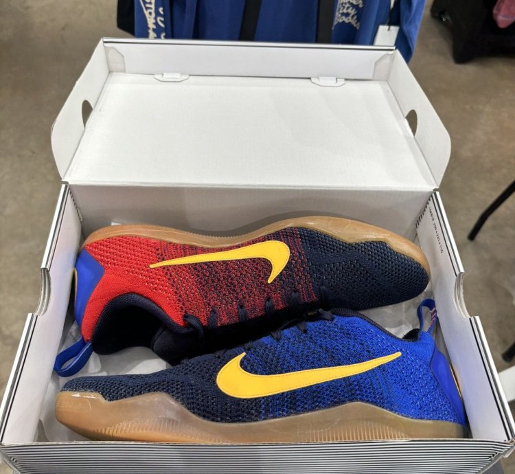 Nike Kobe 11 Elite Low Fcb Mambacurial Sz 12